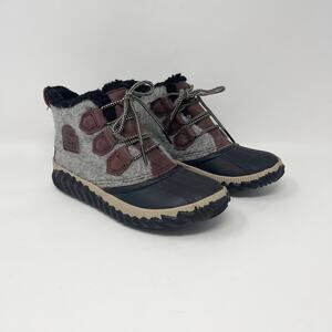 Sorel Out N About Plus Rain Boot Womens 6 Redwood Leather Gray‎ Felt NL3973-628